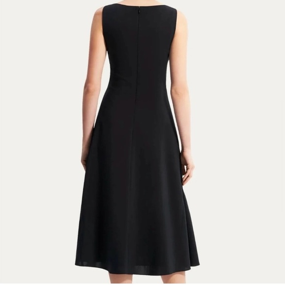 Theory cutout dress NWT , sz : 8 - Picture 3 of 13